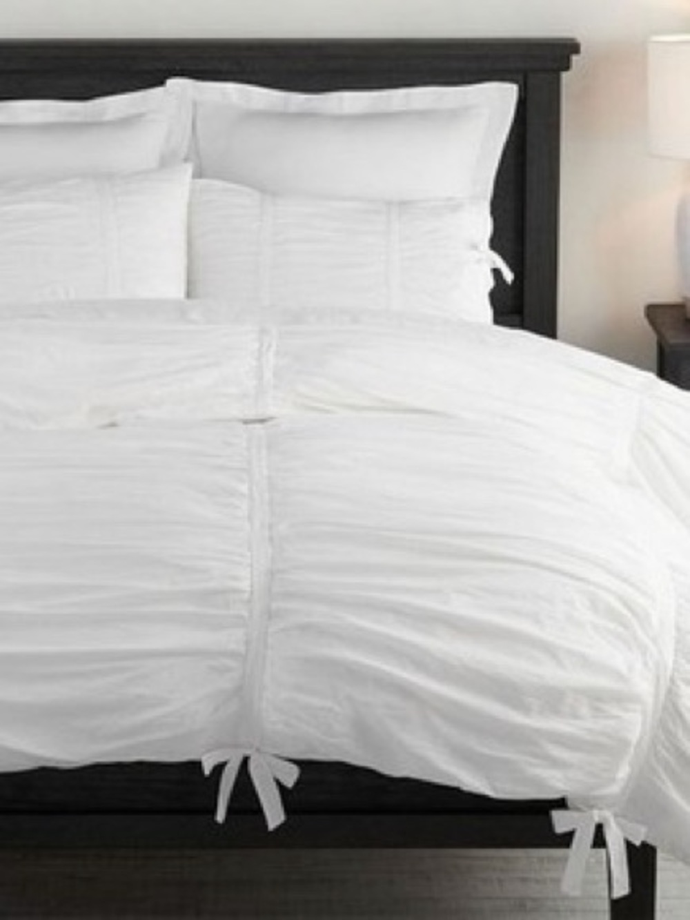2017 Hadley Duvet Cover Discontinued Sz King Good but used condition
